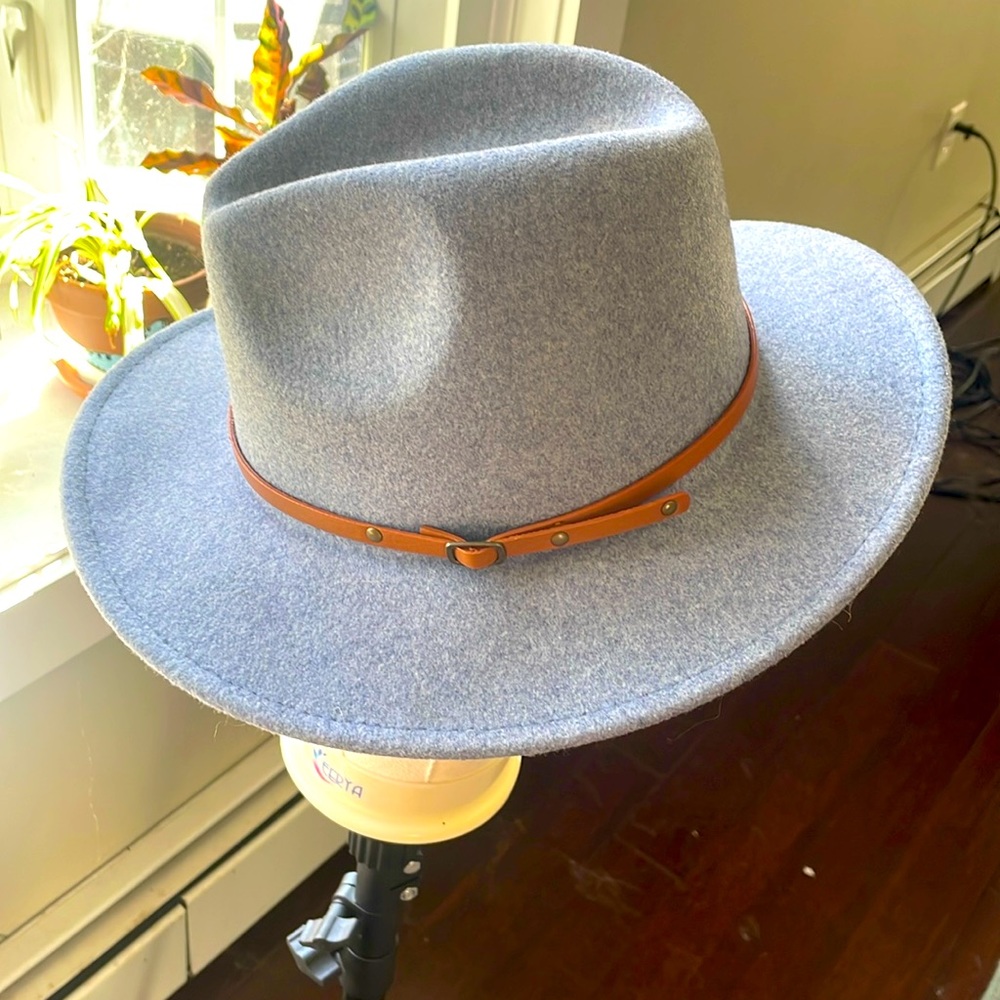 Women’s hat